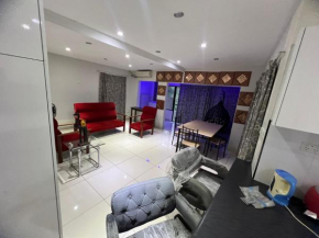 The Private Peak, Lautoka